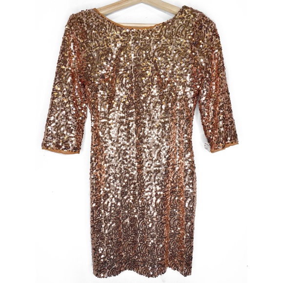 Dresses & Skirts - 🔥 Gold Sequin dress size S